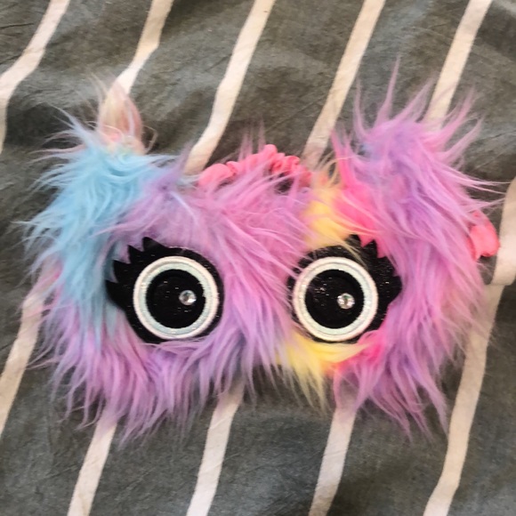 3 pack sleep eye mask (RAINBOW FLUFF SET 🌈) - Picture 4 of 7